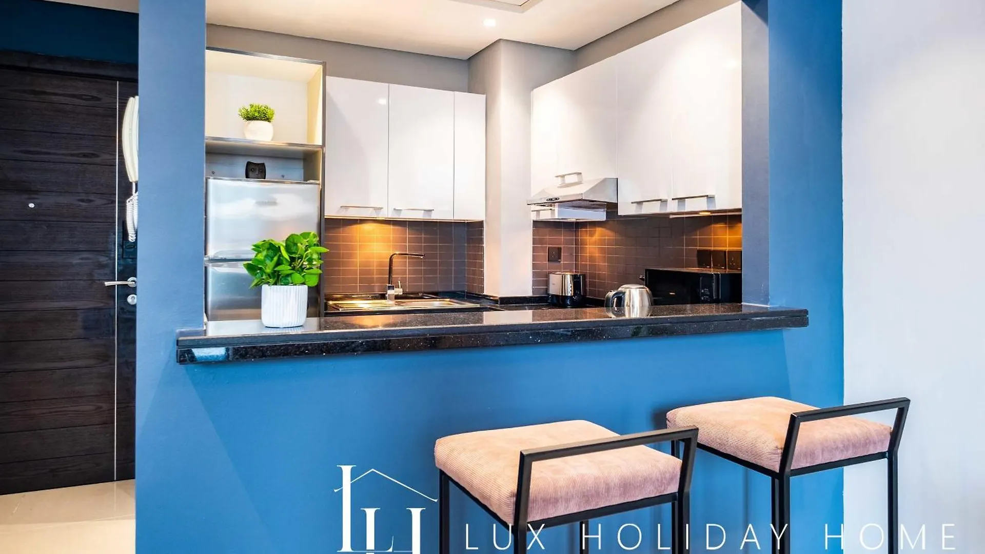 Lux The Silverene Marina View Suite 2 Dubai