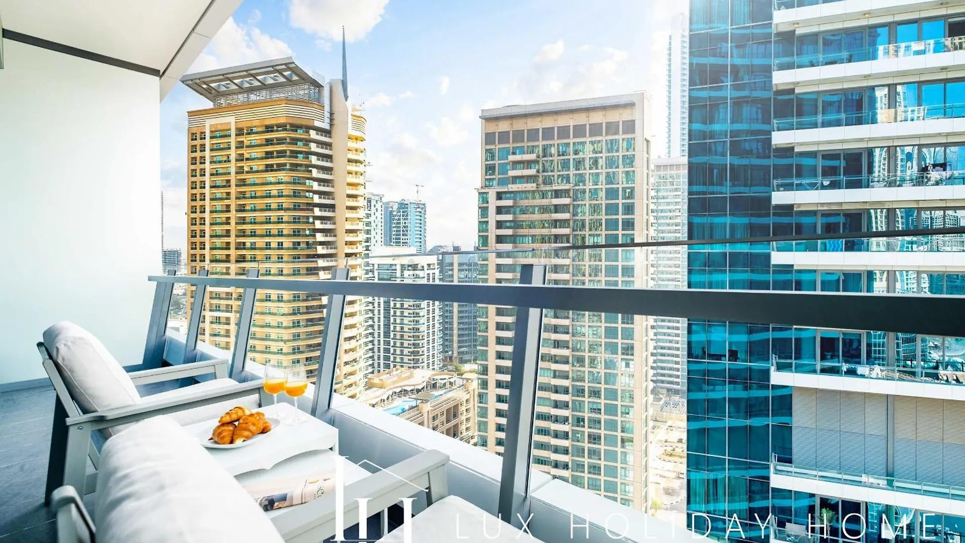 Lux The Silverene Marina View Suite 2 Dubai Apartment