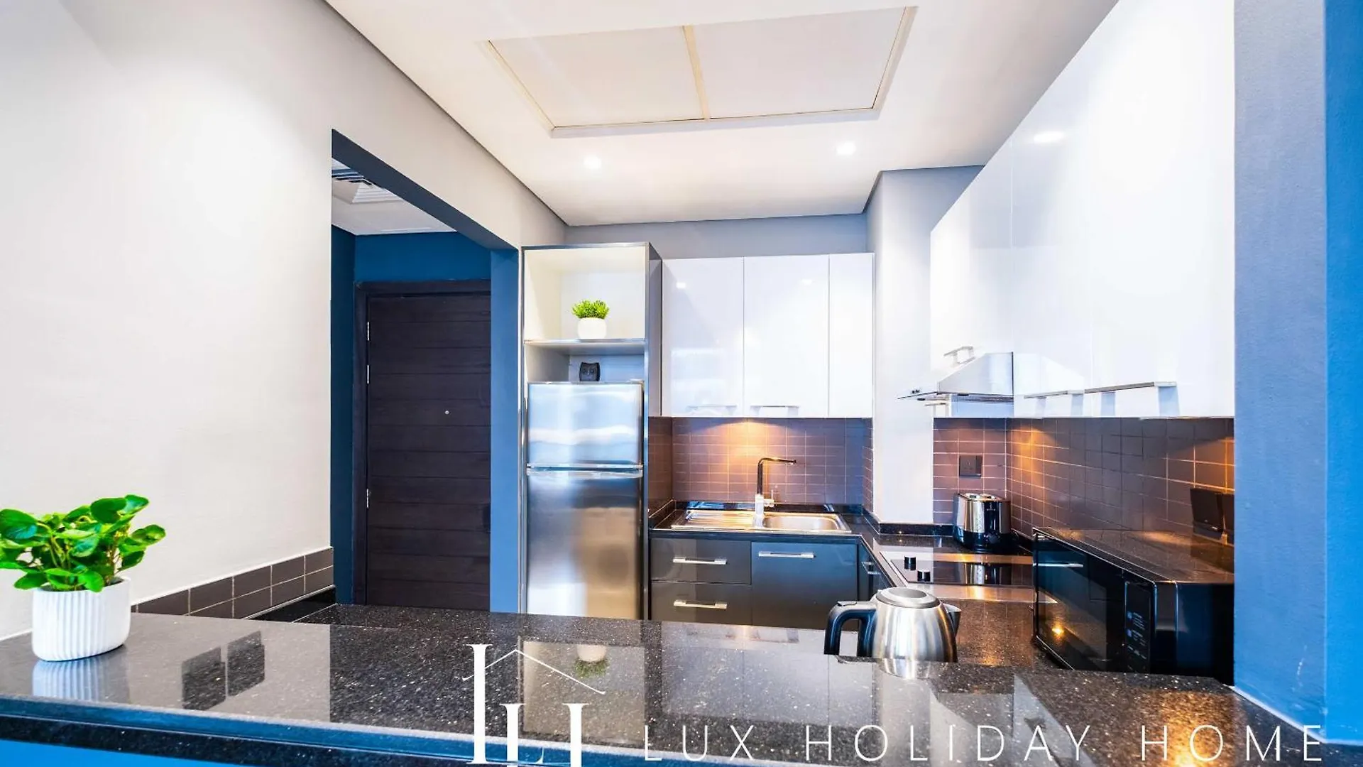 Apartment Lux The Silverene Marina View Suite 2 Dubai